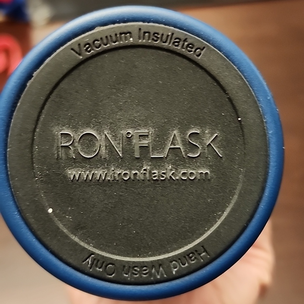 IronFlask Blue Stainless Steel 24oz Tumbler - Picture 3 of 6